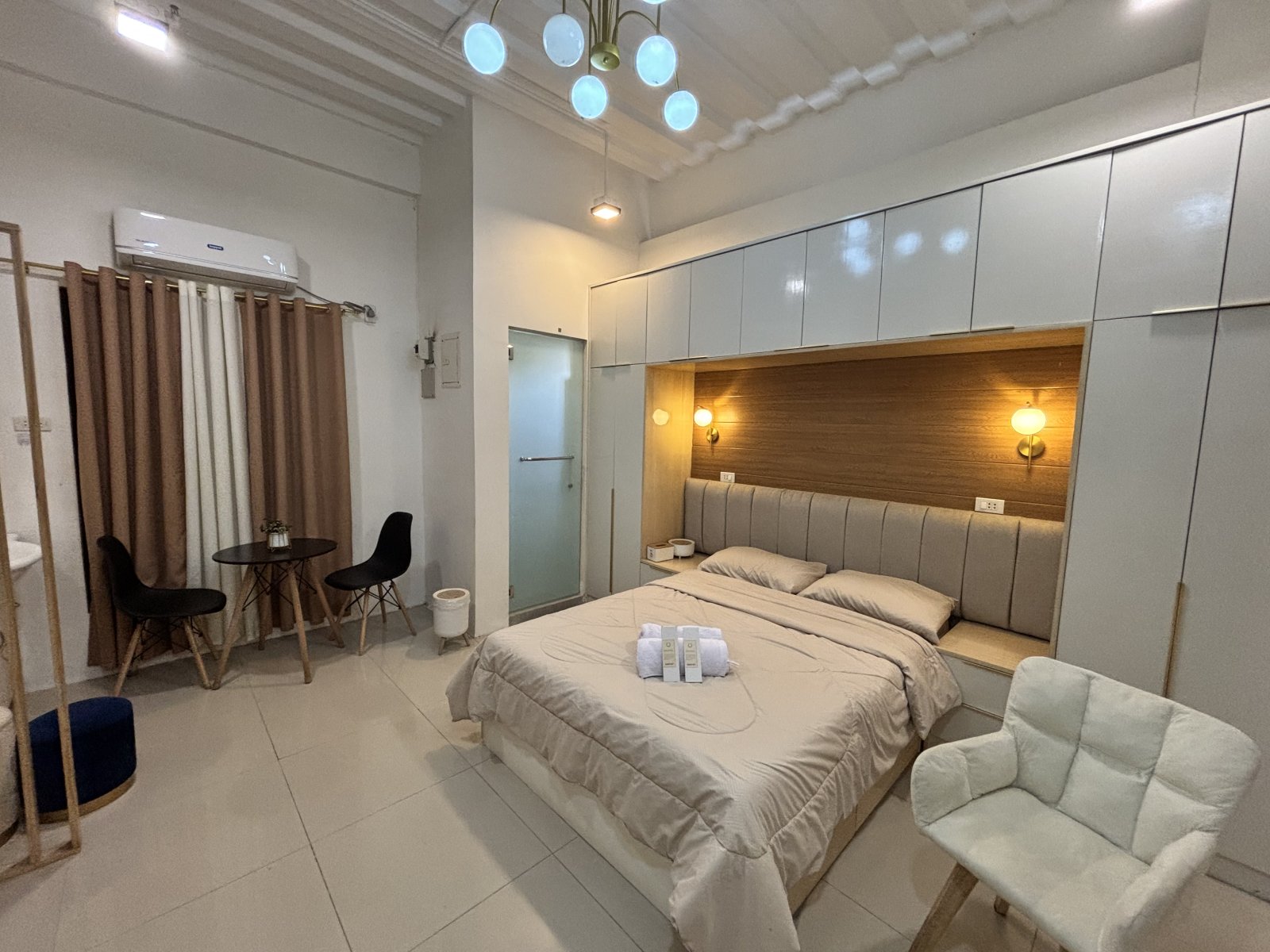 G1 Suite Room