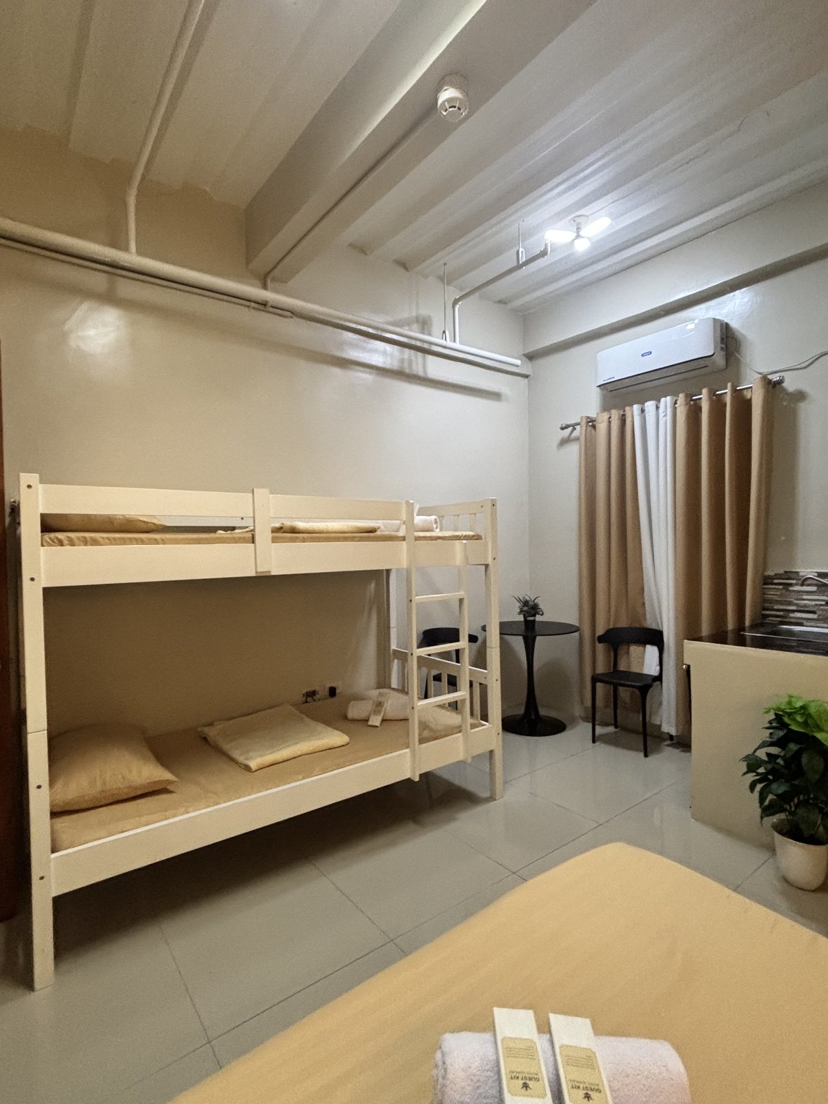 B1 Family Room